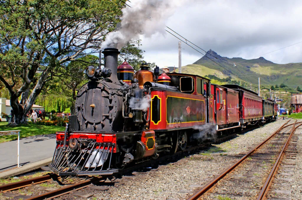 Advocating Social Justice Amid Escalating Political Polarization Worldwide